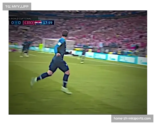 法国格列兹曼前腰角色演变 其回撤组织与后插上时机选择